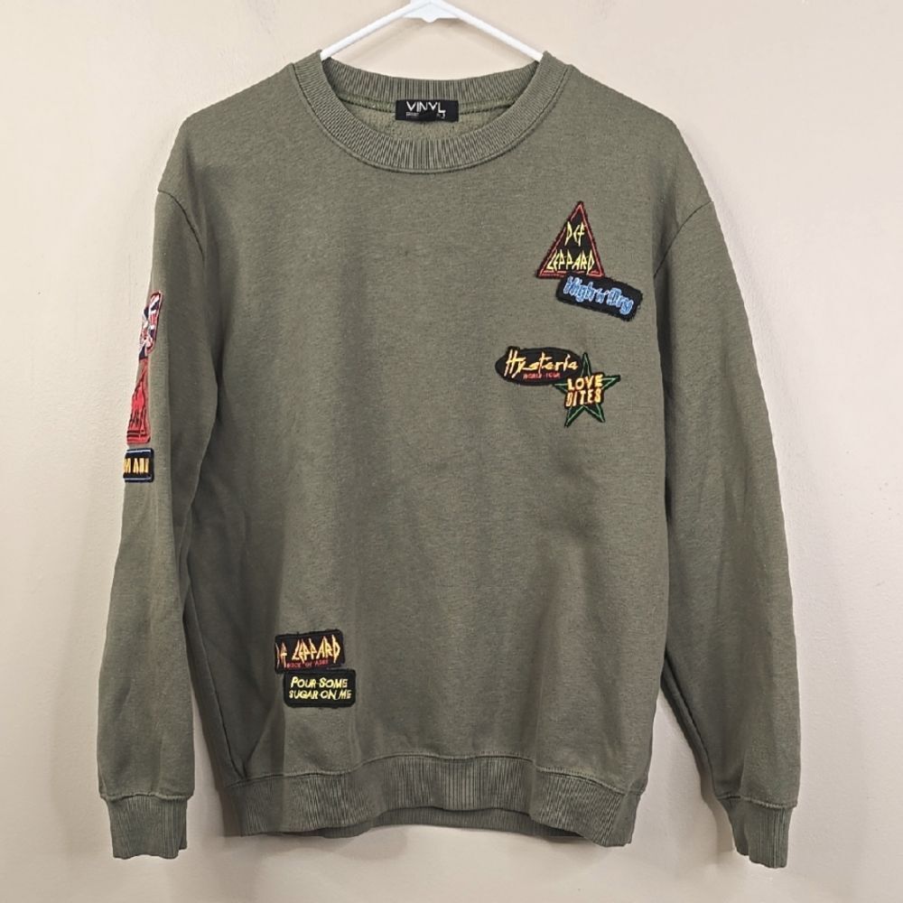 Vinyl Icons Def Leppard Patchwork Crewneck Long Sleeve Sweatshirt Medium